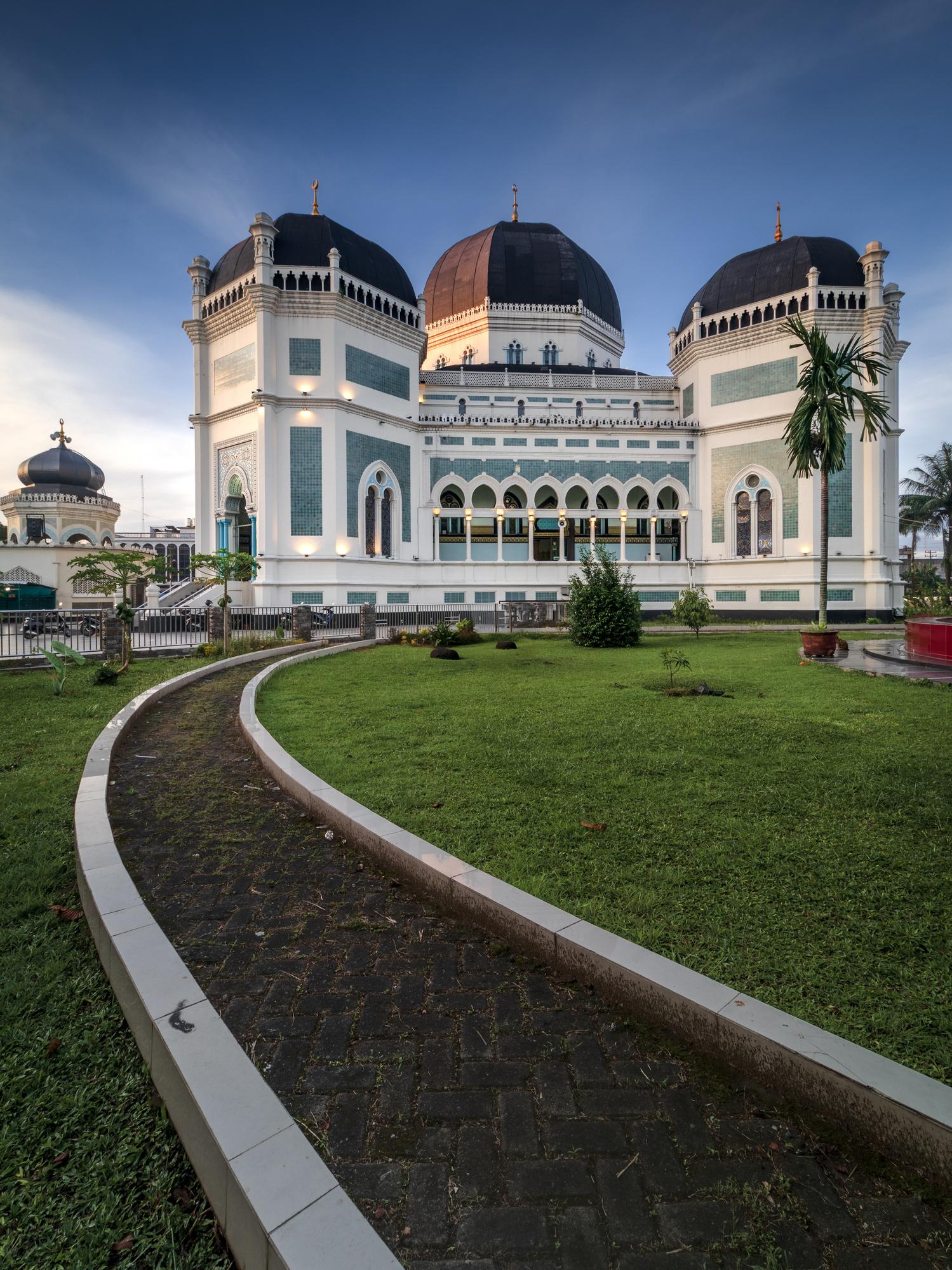 Kota Medan  — slide 2